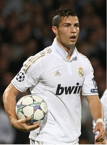 队提供巨大 队提供巨大