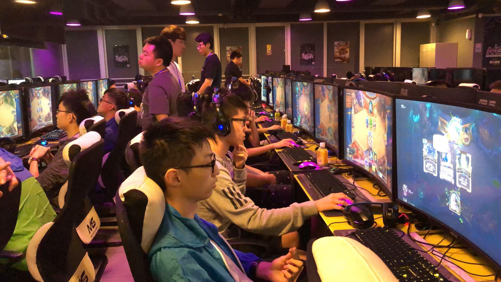 超赛场上取 超赛场上取